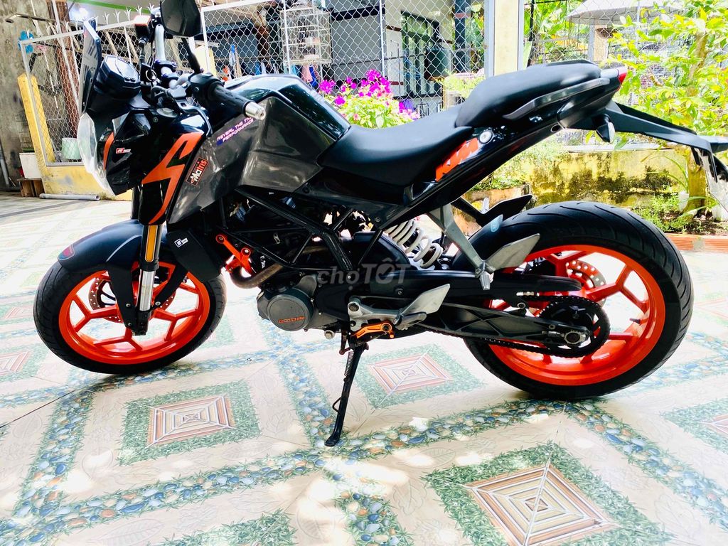 KTM duke 200. Mua bán Xe máy tại Thành phố Bến Tre Bến Tre được đăng bởi Truong Đăng hình 1