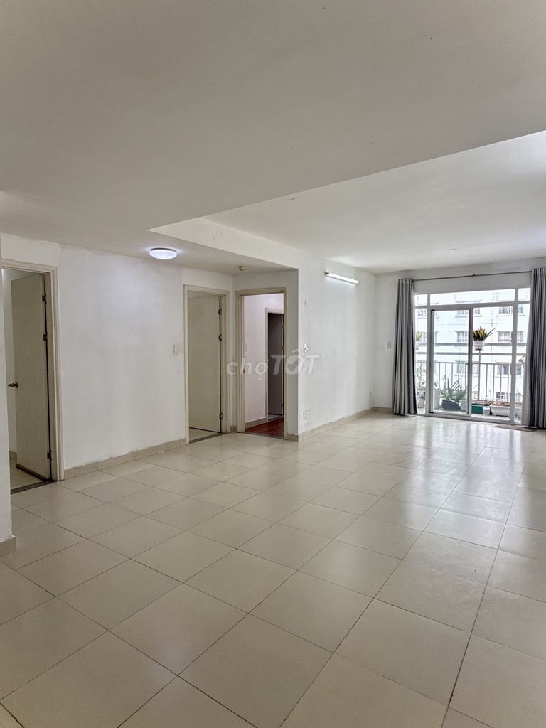 Квартира в аренду 3BR, 2NVS, 100 м², 15-й этаж, Нгуен Ван Линь, Бинь Чань