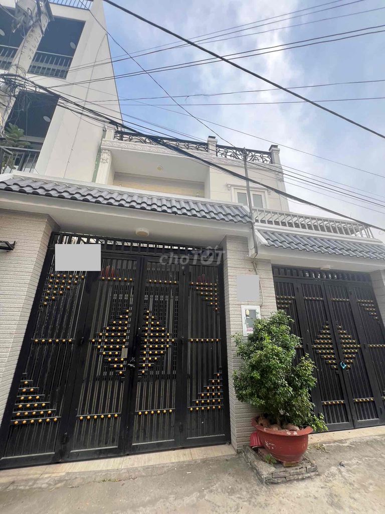 Аренда · 4 комн. · 220 м² · Quận Gò Vấp, ул. Thạnh Lộc 19