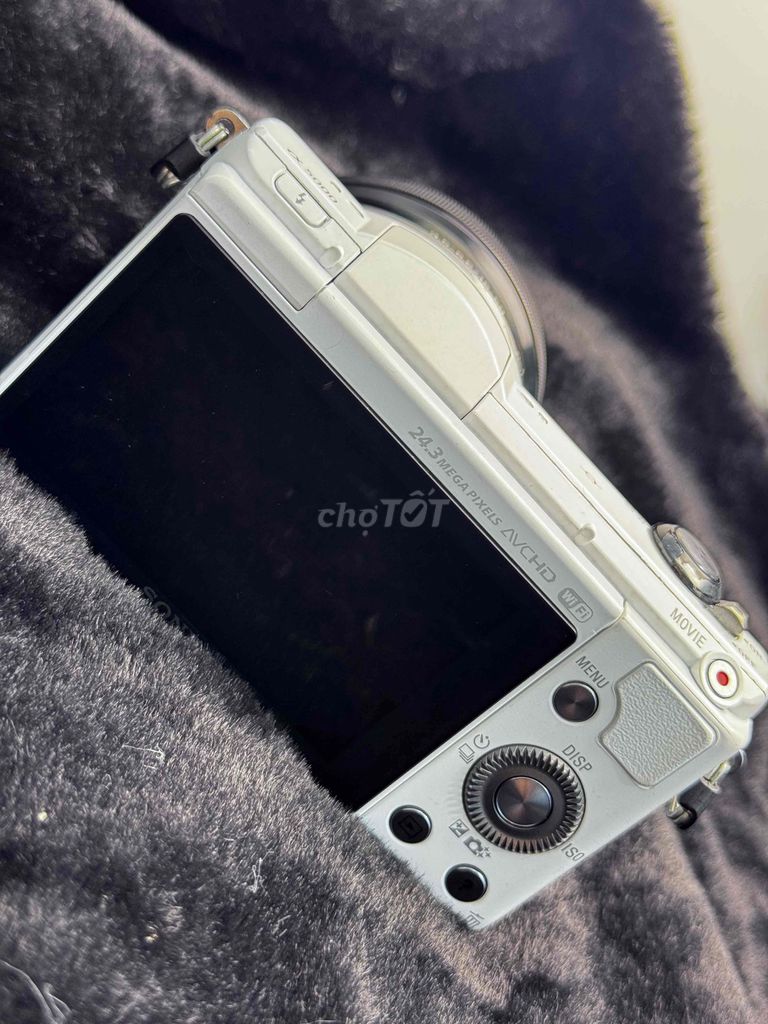 Máy ảnh Sony A5000 Trắng. Mua bán Máy ảnh, Máy quay tại Quận 3 Tp Hồ Chí Minh được đăng bởi Lê Nhung hình 1