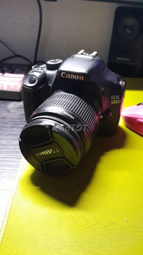 Máy ảnh Canon EOS 550D Đen hơi xấu. Mua bán Máy ảnh, Máy quay tại Thành phố Vinh Nghệ An được đăng bởi siuuu hình 1