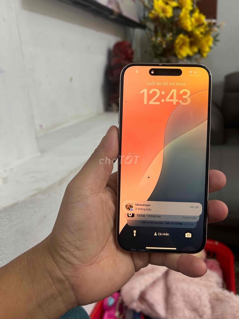 Apple iPhone 15 Pro Max 256GB Trắng. Mua bán Điện thoại tại Huyện Thanh Trì Hà Nội được đăng bởi anh hai hình 1