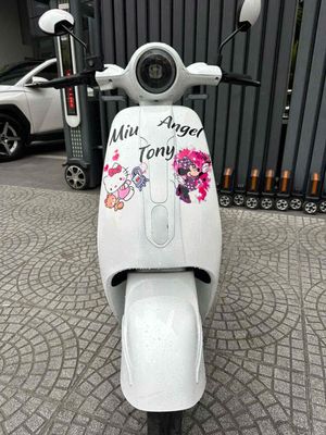 Xe máy điện màu Trắng. Mua bán Xe điện tại Quận Phú Nhuận Tp Hồ Chí Minh được đăng bởi duy