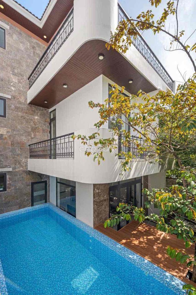 Rent · 5 bd · 150 м² · Quận Sơn Trà, ул. Đường Trần Sâm