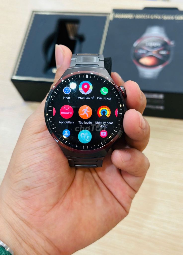 Huawei Watch 4 Pro Space Edition Bản Đặc Biệt. Mua bán Thiết bị đeo thông minh tại Quận Đống Đa Hà Nội được đăng bởi Hoàng Táo  hình 1
