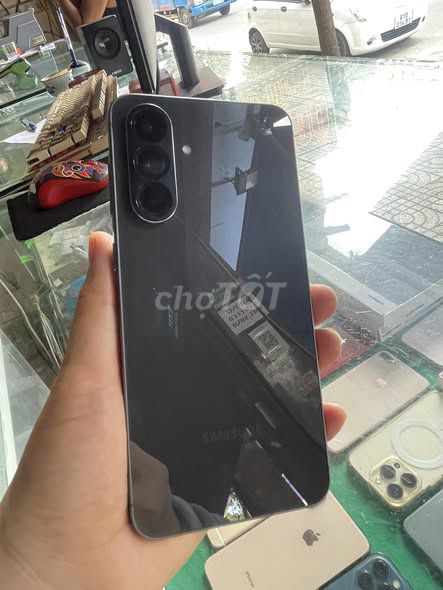Samsung A56 5G 256GB Đen. Mua bán Điện thoại tại Quận 5 Tp Hồ Chí Minh được đăng bởi Hội Đồ Điện Tử hình 1