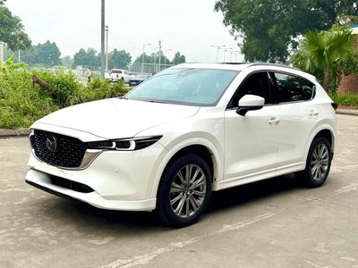 Mazda CX5 2023 2.0 Premium Exclusive 30000 km. Mua bán Ô tô tại Quận Cầu Giấy Hà Nội được đăng bởi Vũ Kiên