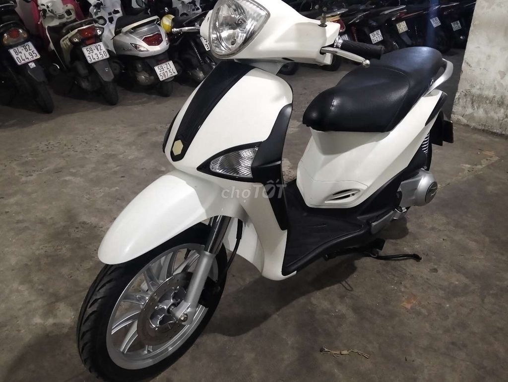 piaggio liberty Fi máy êm . gtdđ. Mua bán Xe máy tại Quận 5 Tp Hồ Chí Minh được đăng bởi Lê Khôi hình 2