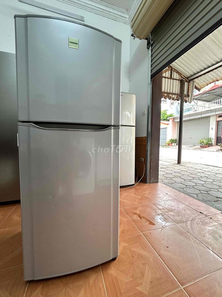 Tủ lạnh TOSHIBA 275L Xám Đã qua sử dụng. Mua bán Tủ lạnh tại Huyện Thanh Trì Hà Nội được đăng bởi Hing Diy hình 1