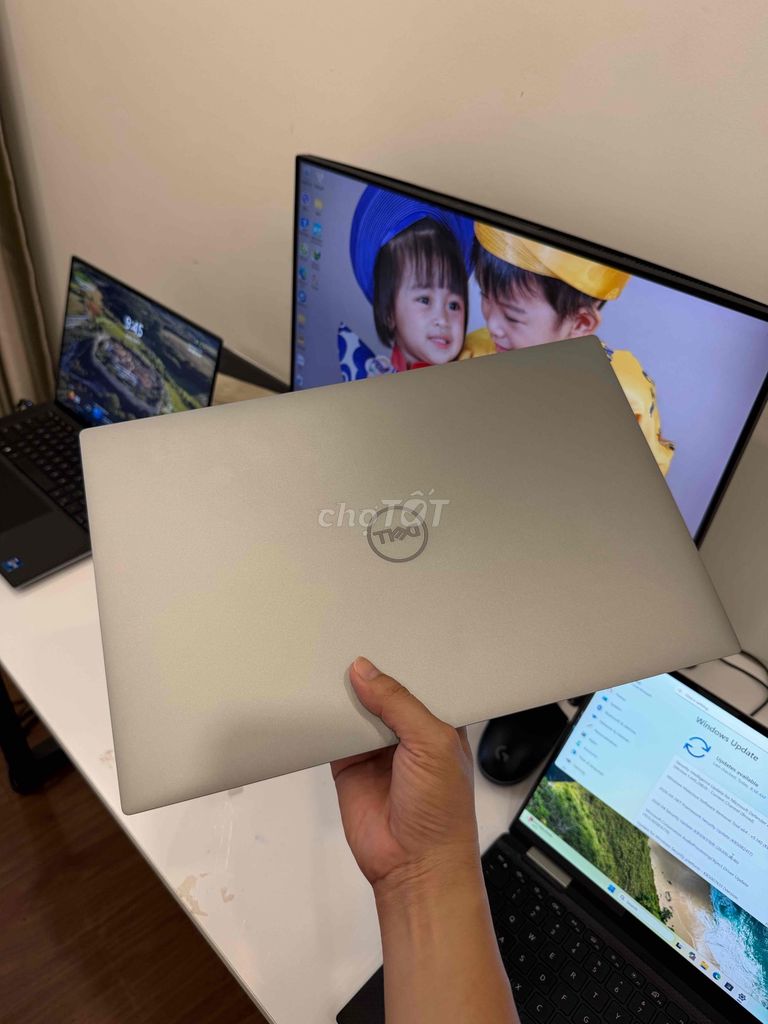 Dell Precision 5570 I9 16G 512G 4K Touch A2000 8G. Mua bán Laptop tại Quận Tân Bình Tp Hồ Chí Minh được đăng bởi ĐẶNG HOÀNG PHÚC hình 1