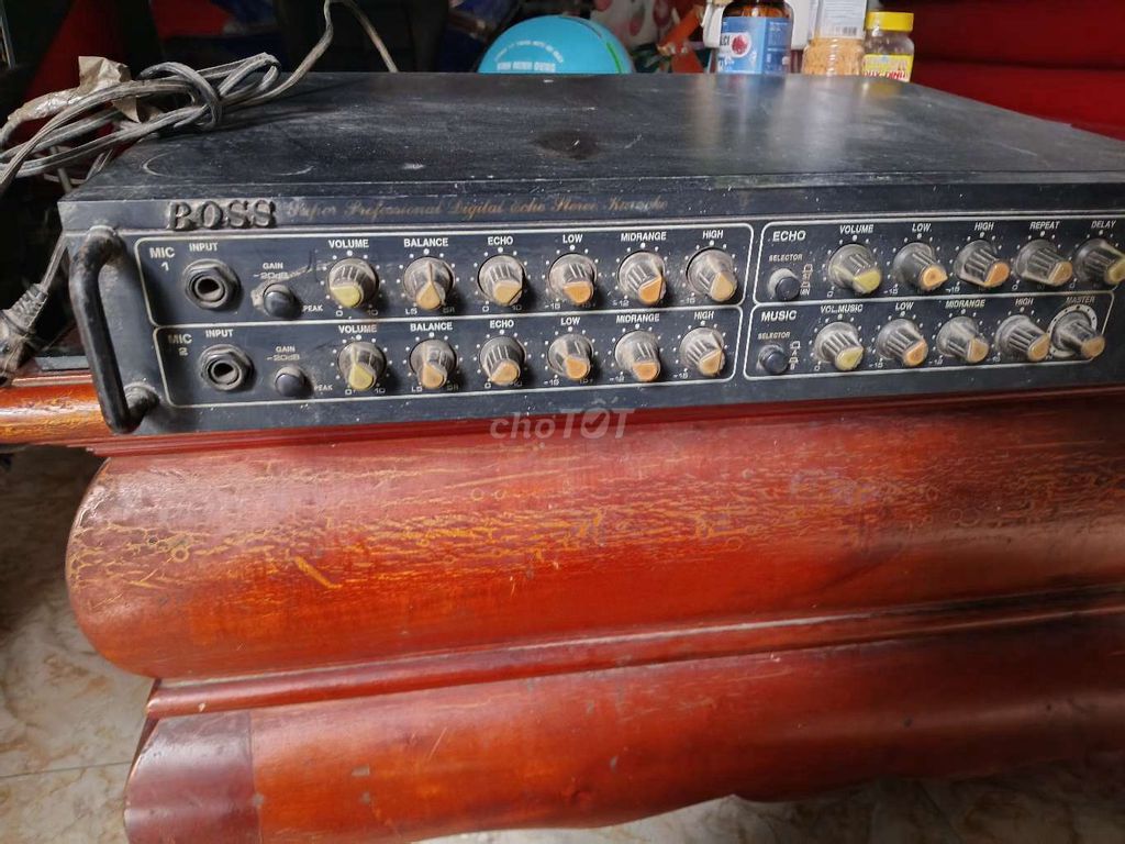 Vang cơ karaoke BOSS Đen. Mua bán Tivi, Âm thanh tại Thành phố Thuận An Bình Dương được đăng bởi Nhat Tan hình 1