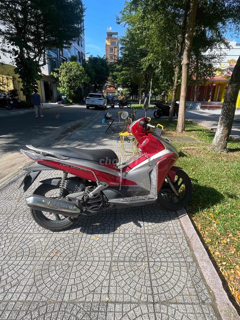 cần bán lại xe air blade chính chủ. Mua bán Xe máy tại Quận Sơn Trà Đà Nẵng được đăng bởi nguyễn hà anh thi hình 2