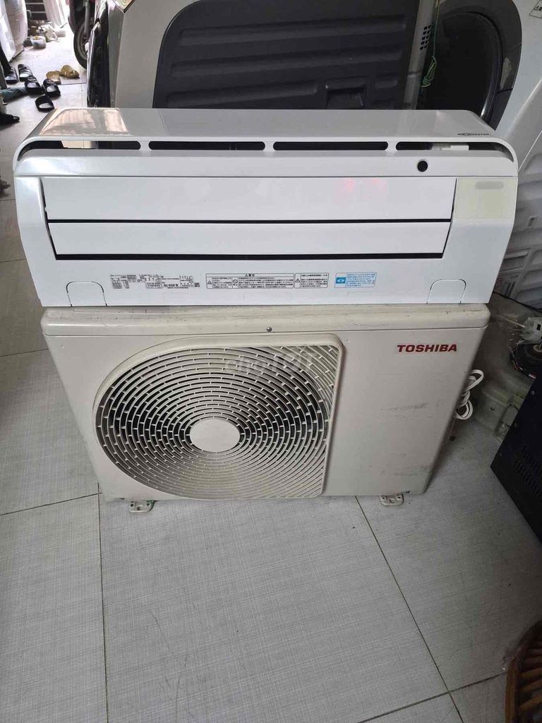 Máy lạnh Toshiba Invecto 1.25 HP. Mua bán Máy lạnh, điều hoà tại Huyện Bình Chánh Tp Hồ Chí Minh được đăng bởi Chinh hình 1