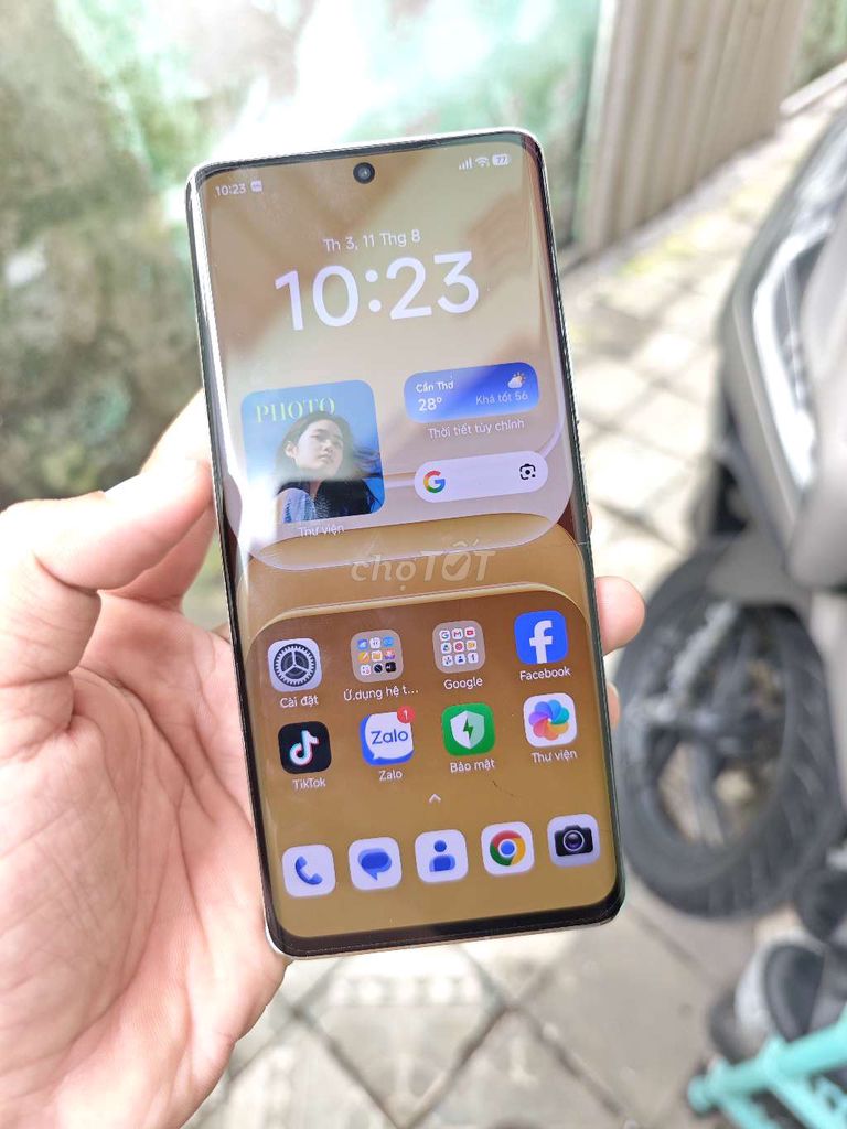 Xiaomi Mi 13 Pro 8GB/128GB Trắng. Mua bán Điện thoại tại Quận Bình Thuỷ Cần Thơ được đăng bởi Quốc Tùng Lê hình 1