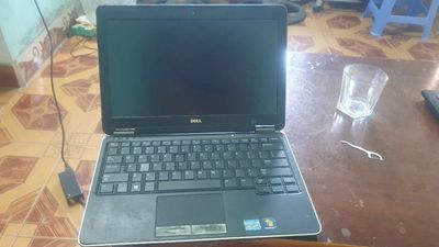 Dell E7240. Mua bán Laptop tại Huyện Tiên Du Bắc Ninh được đăng bởi Pham Ngoc DIY