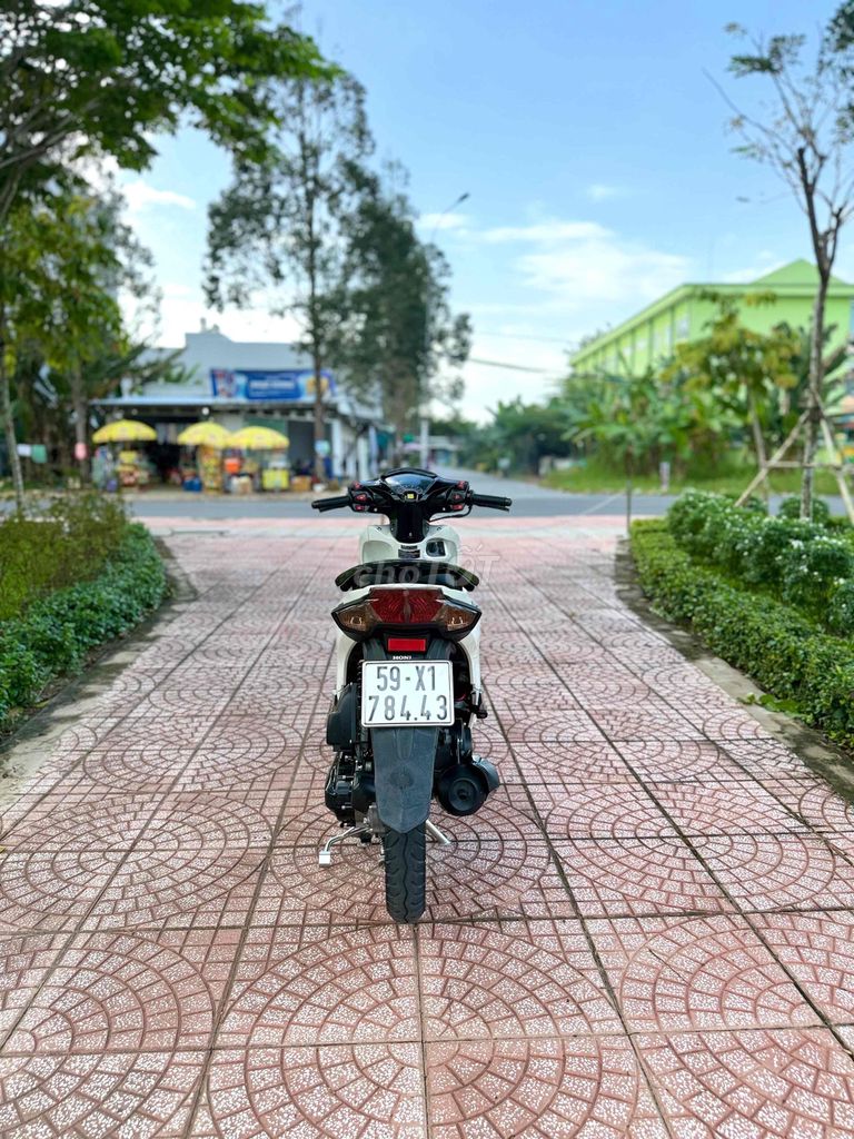 🛵Vision 2017 Máy Zin Êm Ngon,Khóa Smartkey.. Mua bán Xe máy tại Huyện Phong Điền Cần Thơ được đăng bởi Danh Hà hình 9