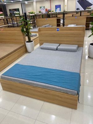 Giường và nệm hàng trưng bày siêu rẻ. Mua bán Giường, chăn ga gối nệm tại Thành phố Nha Trang Khánh Hòa được đăng bởi Cầm đồ Thành Công Nha Trang 