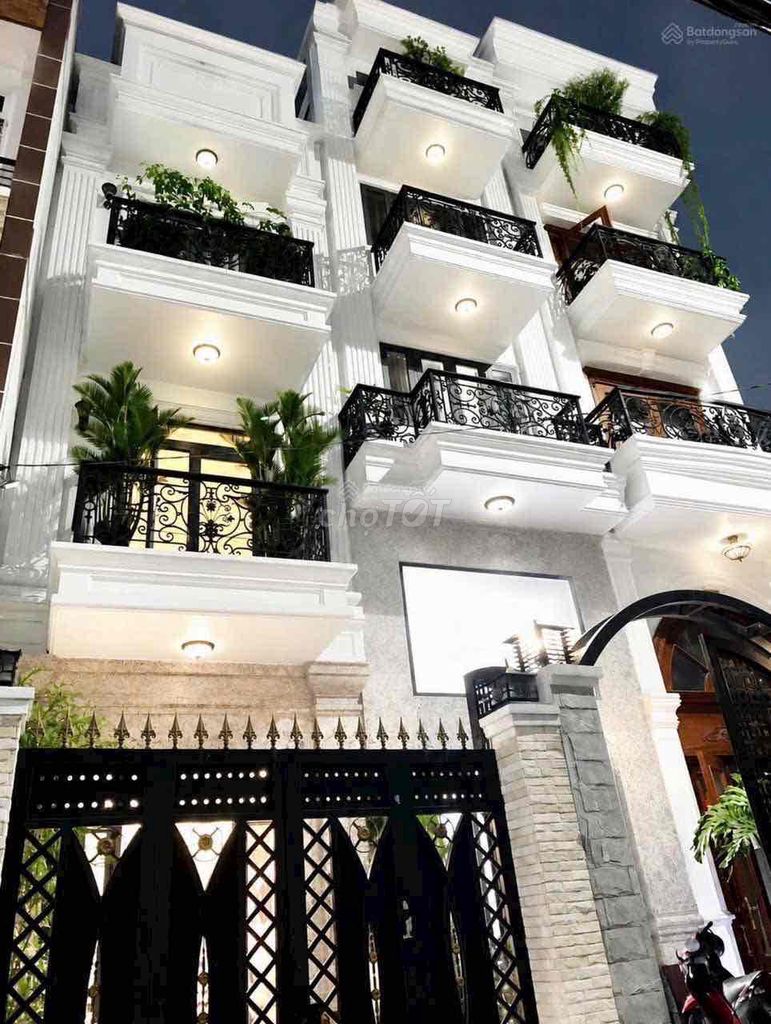 Rent · 5 bd · 81 м² · Quận Phú Nhuận, ул. Hẻm 541 Huỳnh Văn Bánh