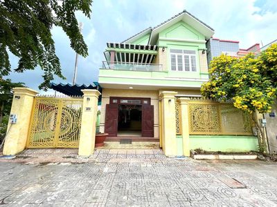 Cho thuê nhà mặt phố 323 Trần Hưng Đạo, giá cực chất, view đẹp