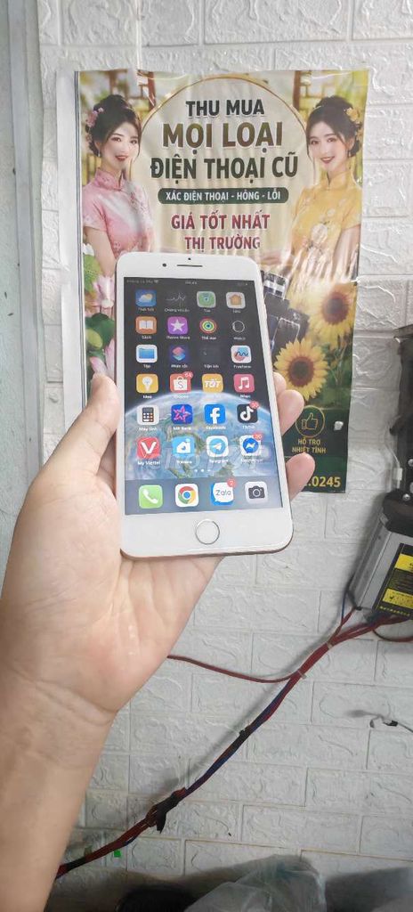Apple iPhone 8 Plus 64GB Vàng Like New. Mua bán Điện thoại tại Thành phố Huế Thừa Thiên Huế được đăng bởi T PLUS MOBILE MUA BÁN ĐIỆN THOẠI hình 1