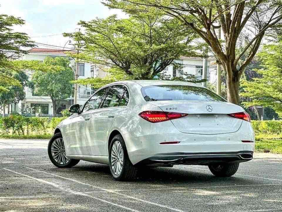 Mercedes Benz C Class 2025 C200 Avantgarde - 25 km. Mua bán Ô tô tại Quận Bình Thạnh Tp Hồ Chí Minh được đăng bởi Hùng Mercedes Haxaco Hàng Xanh hình 5