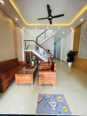 🔥Chủ cần tiền bán căn nhà 2 tầng bến xe Đức Long