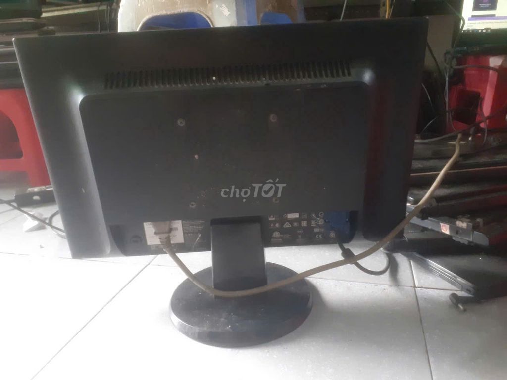 màn hinh hp 19in ok+ mua đổi lin kiện pc lapto hư. Mua bán Phụ kiện (Màn hình, Chuột...) tại Huyện Hóc Môn Tp Hồ Chí Minh được đăng bởi thanh hình 1