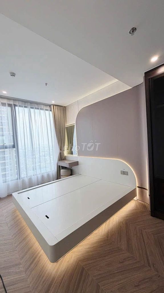 3-комнатная квартира Vinhomes Smart City в аренду 26т.р.