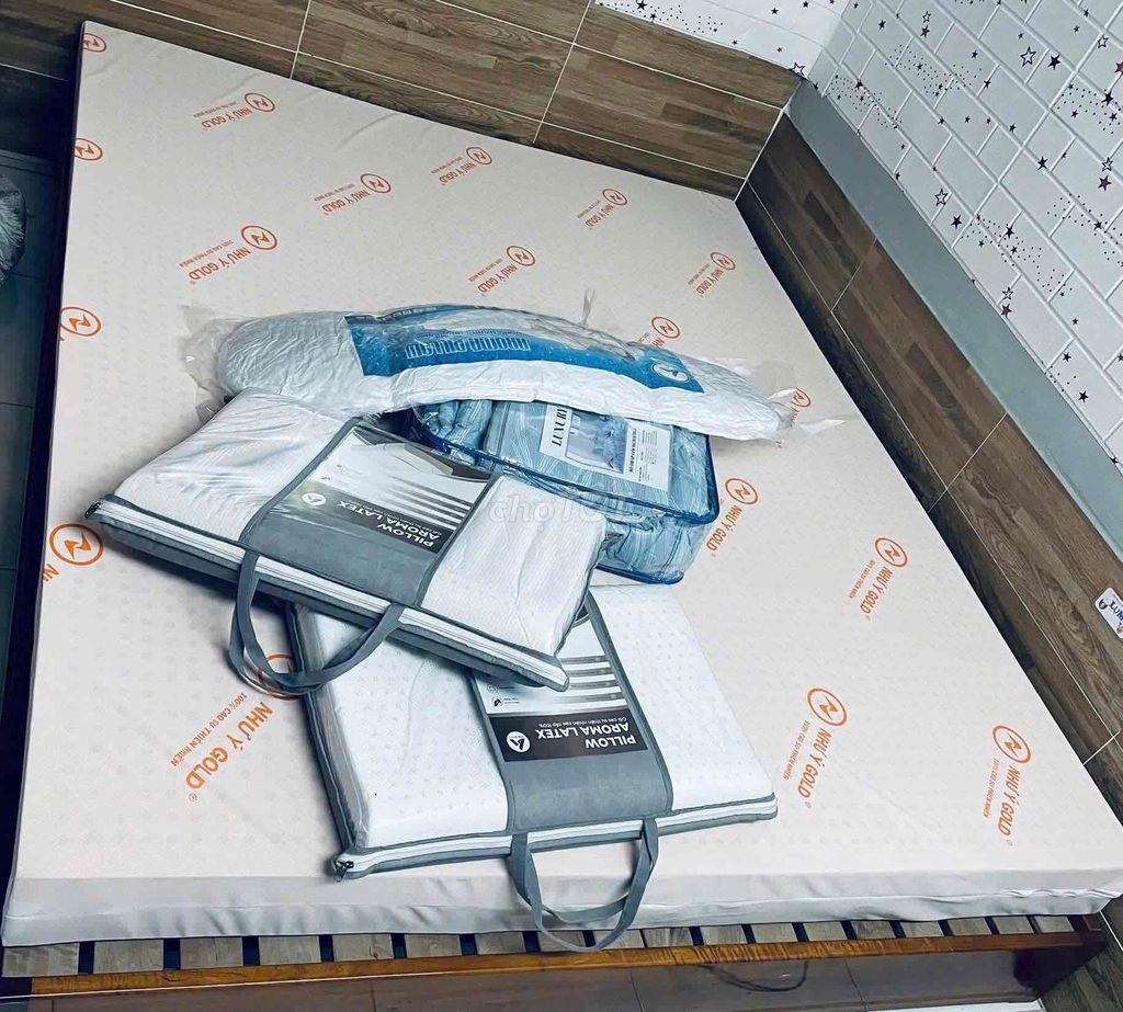 Nệm cao su Như Ý Gold 1m6x2m Trắng. Mua bán Giường, chăn ga gối nệm tại Quận Thốt Nốt Cần Thơ được đăng bởi Nệm Giá Kho Thốt Nốt hình 1