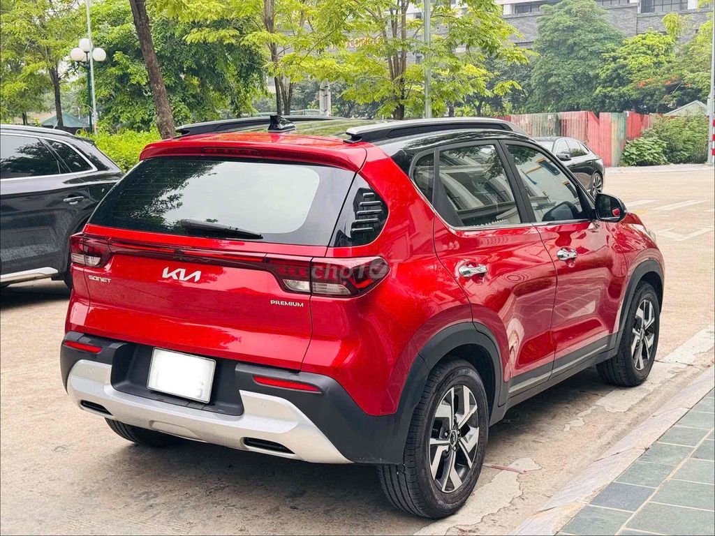 Kia Sonet 1.5 Premium 2023 3,9 тыс. км