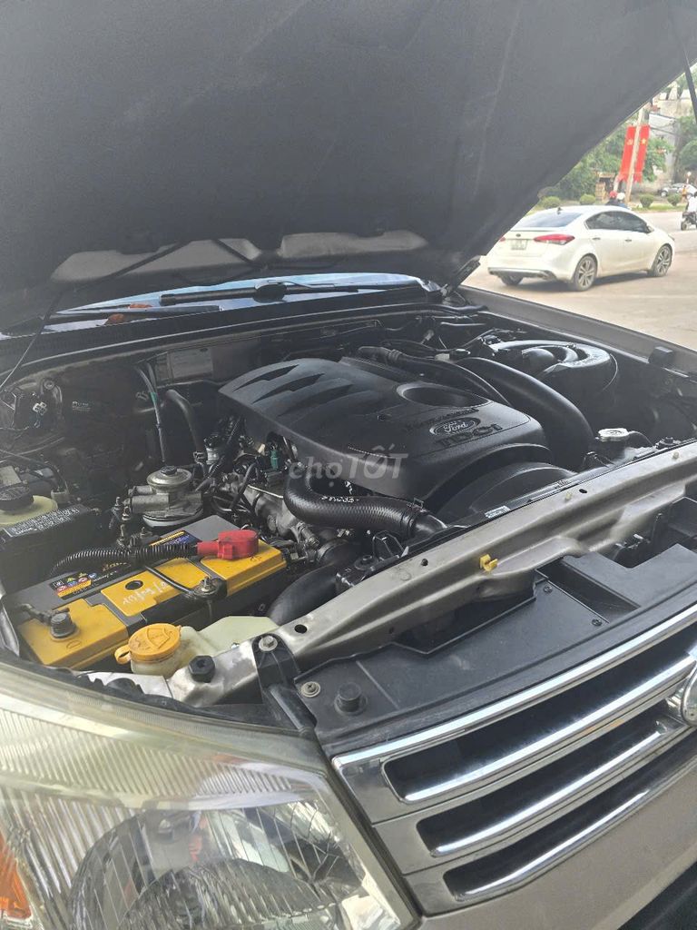 Ford Everest 2013 2.5L 4x2 MT - 160000 km. Mua bán Ô tô tại Thành phố Sông Công Thái Nguyên được đăng bởi Ân Đồng hình 3