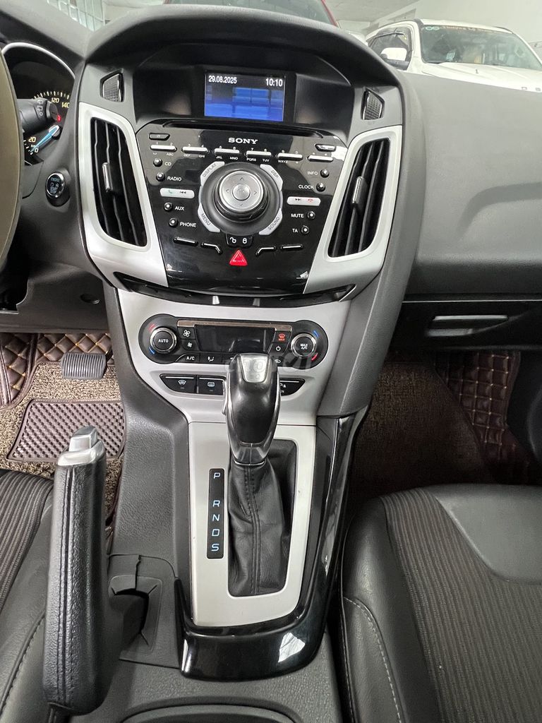 Ford Focus 2014 S 2.0 AT - 92000 km. Mua bán Ô tô tại Thành phố Bảo Lộc Lâm Đồng được đăng bởi Trung tâm mua bán ÔTÔ  XE MÁY Ngọc Ánh hình 10