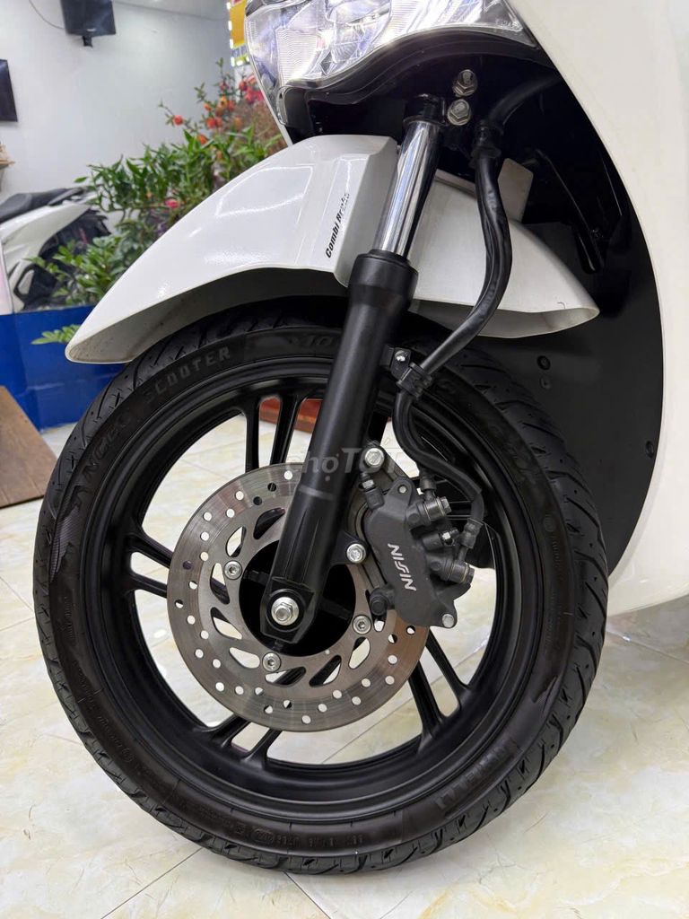 💝𝑺𝑯 𝟭𝟮𝟱 𝑪𝑩𝗦 𝗠𝗔̀𝗨 𝗧𝗥𝗔̆́𝗡𝗚 ÚP ĐẦU ĐÈN MẶC NẠ SH 350. Mua bán Xe máy tại Thành phố Vũng Tàu Bà Rịa - Vũng Tàu được đăng bởi XE MÁY BẢO THANH  TPVŨNG TÀU hình 14