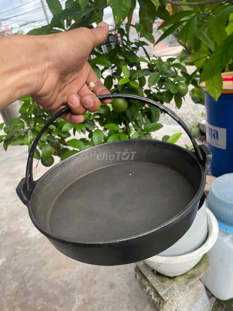 Chảo gang 26cm Nhật Bản màu Đen. Mua bán Dụng cụ nhà bếp tại Quận Bình Tân Tp Hồ Chí Minh được đăng bởi bãi nhật 17 hình 1