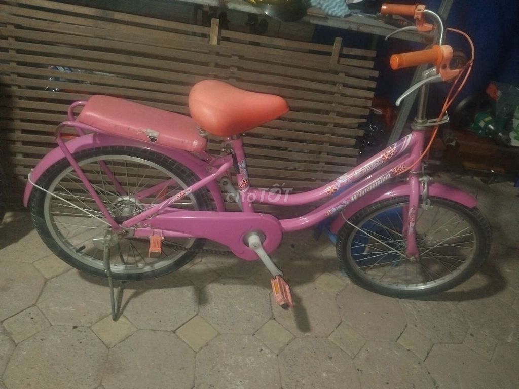 Xe đap cho bé. 8..13t con moi. Mua bán Xe đạp tại Quận Bắc Từ Liêm Hà Nội được đăng bởi minh ky hình 1