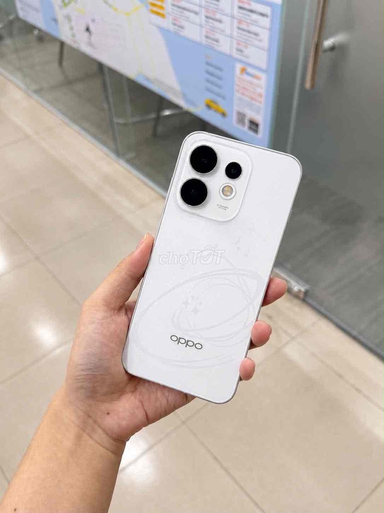 OPPO Reno16 5G Trắng 8G/258GB. Mua bán Điện thoại tại Quận Sơn Trà Đà Nẵng được đăng bởi Khánh Vy hình 1