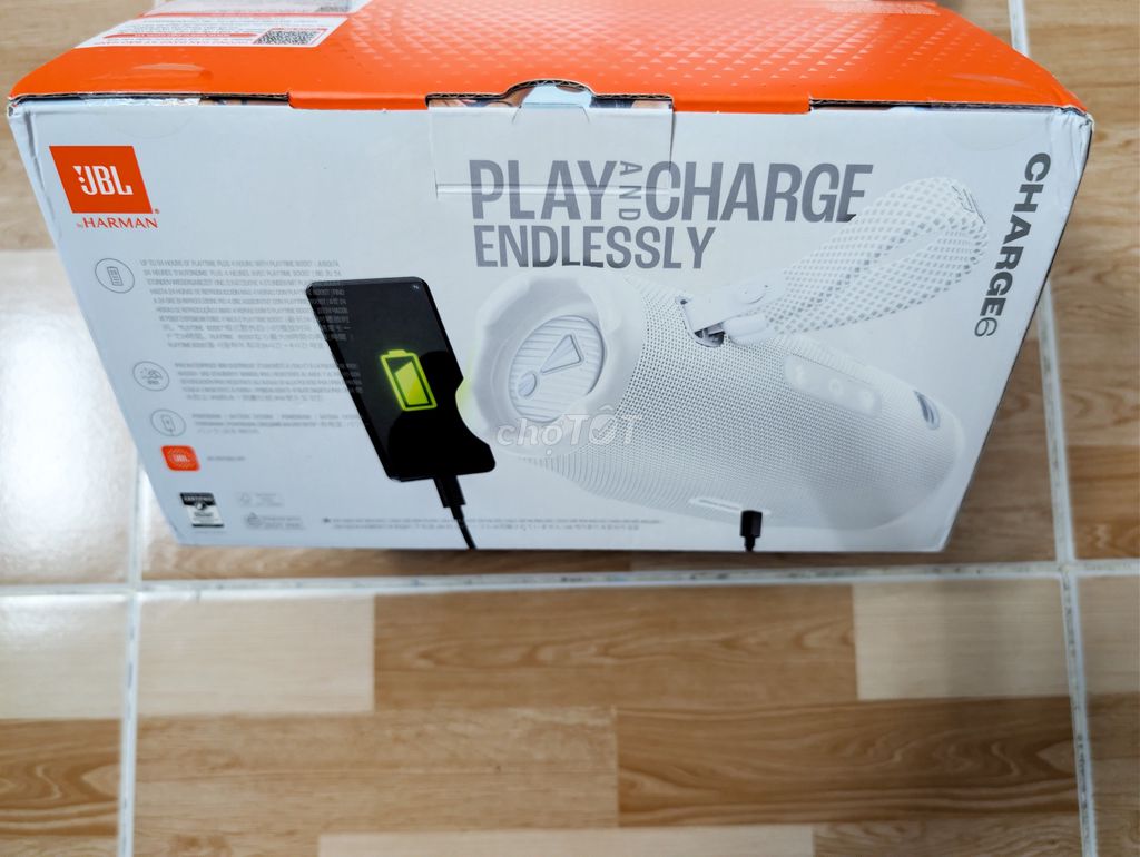 LOA JBL CHARGE 6 NEWSEAL TRẮNG BH12T PGI VIỆT NAM . Mua bán Tivi, Âm thanh tại Quận Tân Phú Tp Hồ Chí Minh được đăng bởi Vũ Quốc Bảo hình 1