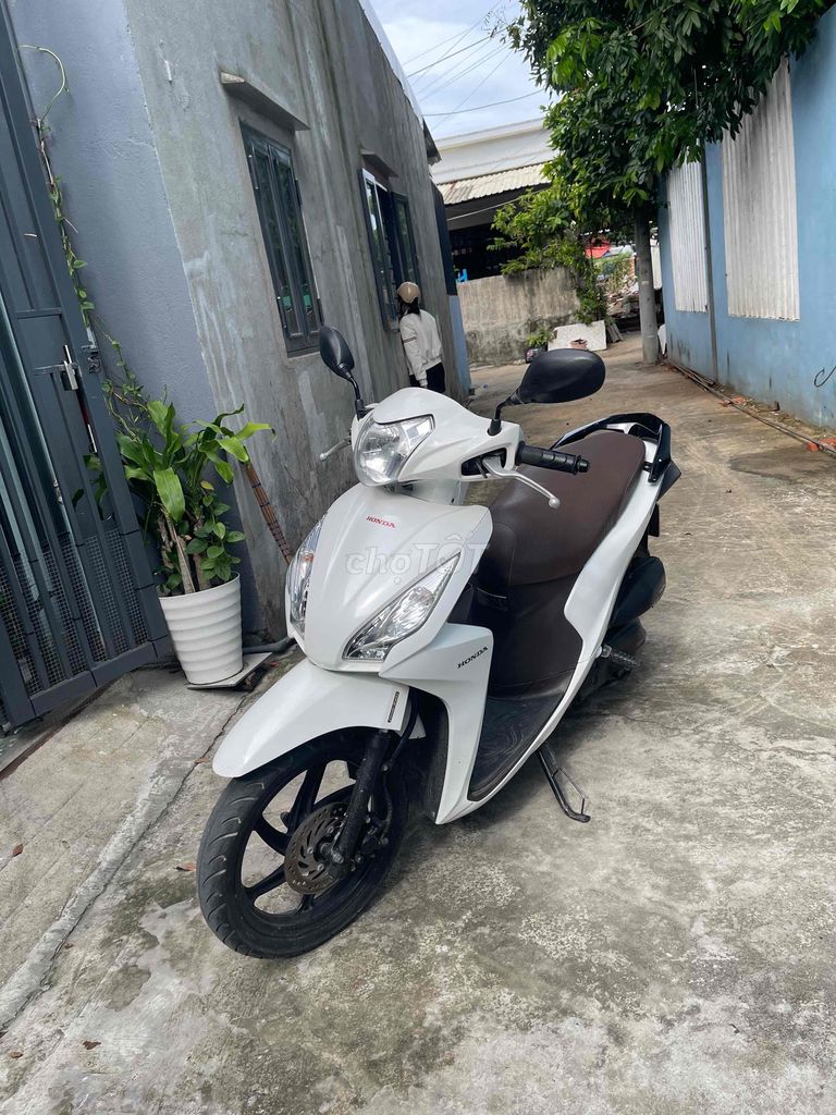 bán xe máy honda vision 2018 xe đẹp ,ko lỗi. Mua bán Xe máy tại Quận Ngũ Hành Sơn Đà Nẵng được đăng bởi Nông Văn Thuật hình 3