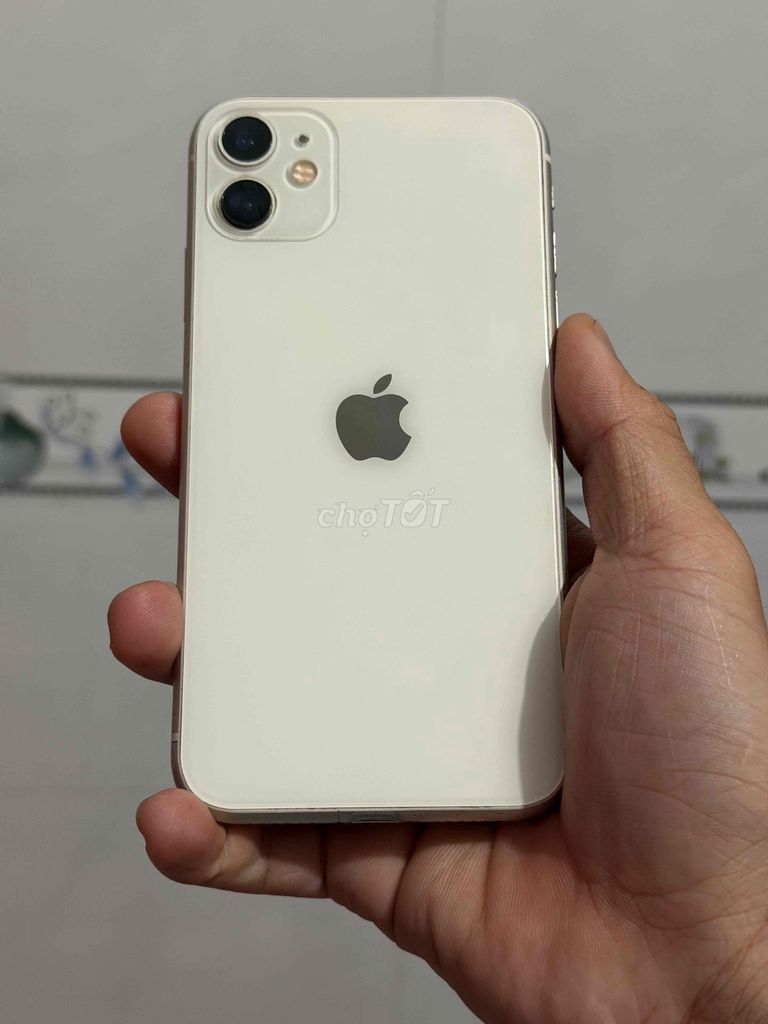 iPhone 11 64gp quốc tế máy icl ẩn gắn sim là xài M. Mua bán Điện thoại tại Quận Bình Thuỷ Cần Thơ được đăng bởi Hoàng Nam hình 1