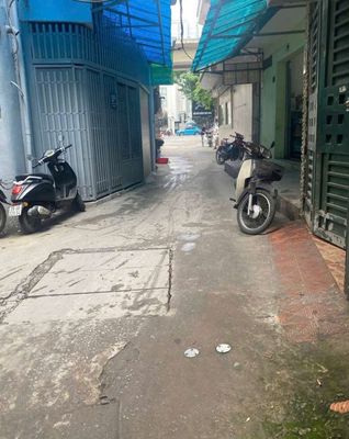 Bán nhà đống đa. Cạnh ga cát linh.. Mua bán nhà ở tại Quận Đống Đa Hà Nội được đăng bởi them Quach