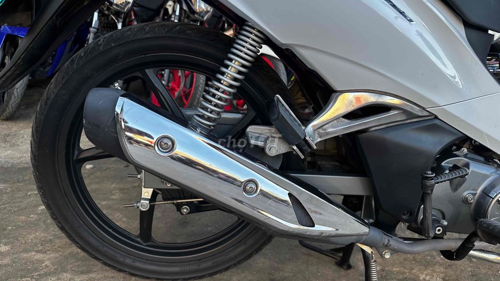 Future fi 2023 trắng đen ( hỗ trợ góp ). Mua bán Xe máy tại Huyện Chợ Mới An Giang được đăng bởi Cửa hàng xe Thiên Phước 2 hình 17