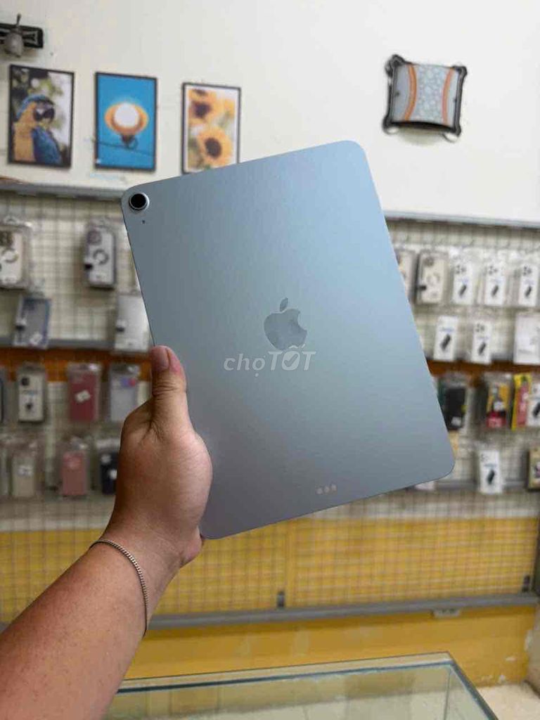 Apple iPad Air M3 128GB Xám Như mới. Mua bán Máy tính bảng tại Quận Hoàng Mai Hà Nội được đăng bởi hùng hình 1