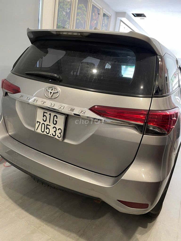 Toyota Fortuner 2018 Xăng Bạc. Mua bán Ô tô tại Quận Tân Bình Tp Hồ Chí Minh được đăng bởi Nguyễn Văn Phương hình 1