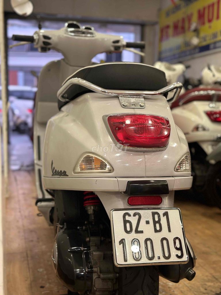 Piaggio Vespa S150 3Vie Đời 2014. Mua bán Xe máy tại Quận Phú Nhuận Tp Hồ Chí Minh được đăng bởi Ngọc Huy hình 4