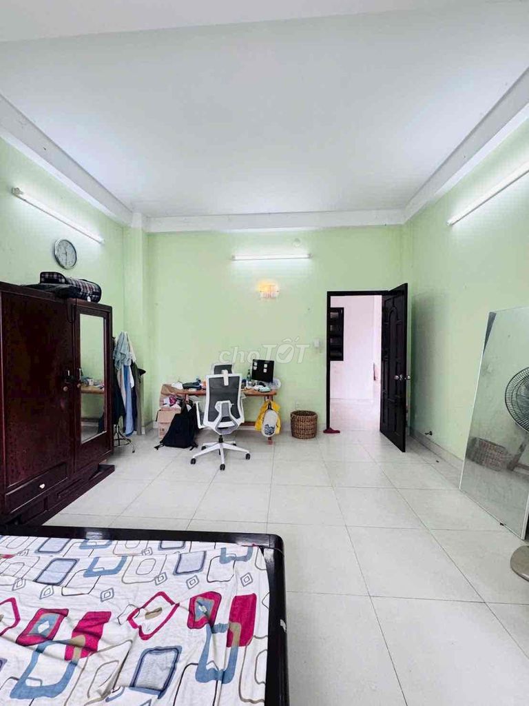 СРОЧНО ПРОДАЕТСЯ ДОМ 5Т М ЛЕ ТХИ ХОНГ 105М2