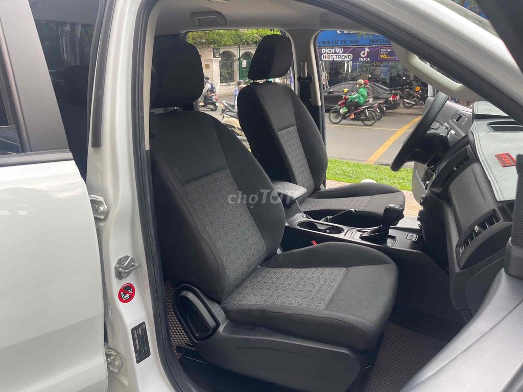 Ford Ranger 2021 XLS AT - Thương lượng. Mua bán Ô tô tại Quận 8 Tp Hồ Chí Minh được đăng bởi Trí Xe Ford hình 9