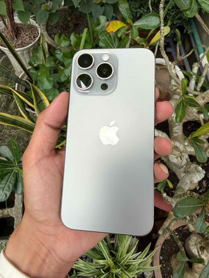 Iphone 15 Pro Max 256GB Titan Tự Nhiên Full Box. Mua bán Điện thoại tại Quận Ninh Kiều Cần Thơ được đăng bởi Thanh Điện
