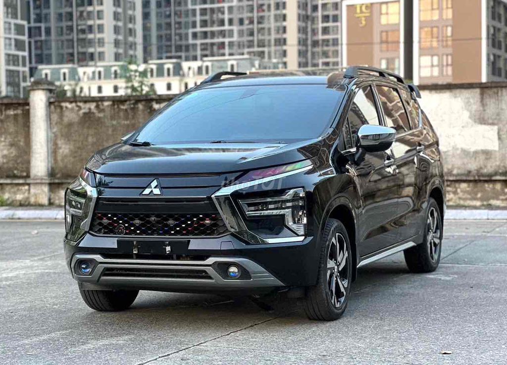 Mitsubishi Xpander Premium 1.5 AT sản xuất 2024. Mua bán Ô tô tại Quận Hà Đông Hà Nội được đăng bởi A Huan  hình 3