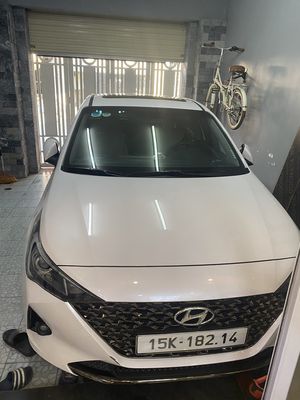 Hyundai Accent 2023  - 7000 km