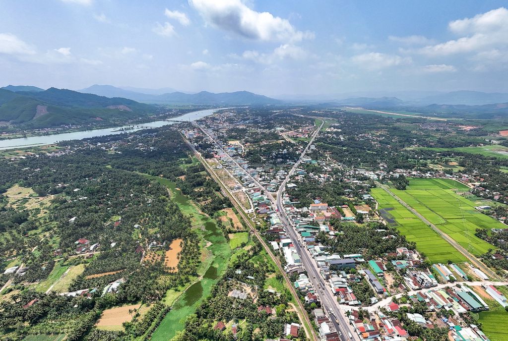 Bán đất mặt tiền đường Quang Trung, ngang 6m, Bồng Sơn, TX. Hoài Nhơn. Mua bán đất tại Thị xã Hoài Nhơn Bình Định được đăng bởi Trần Quang Hướng hình 2